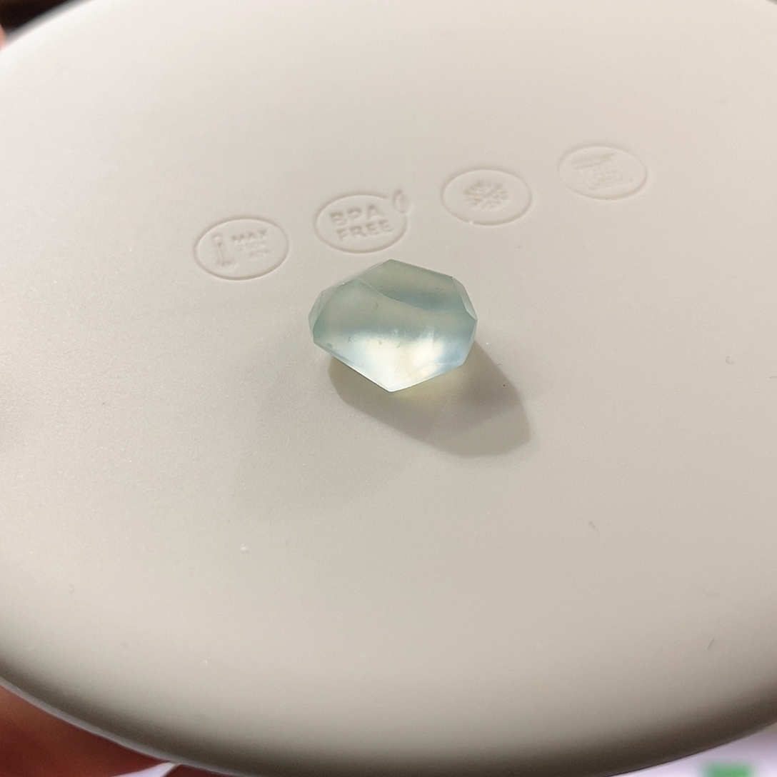 翡翠裸石高冰随行