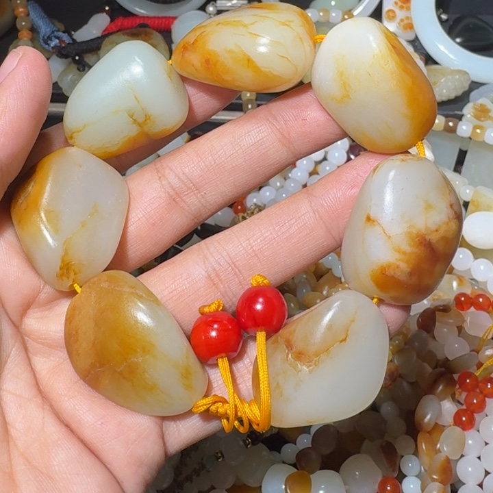 和田玉未镶嵌手链