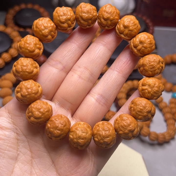 猴头核桃吊坠金蟾王