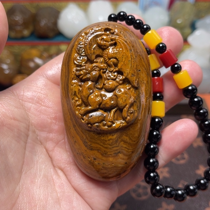 石材天然方解石手把件不退换