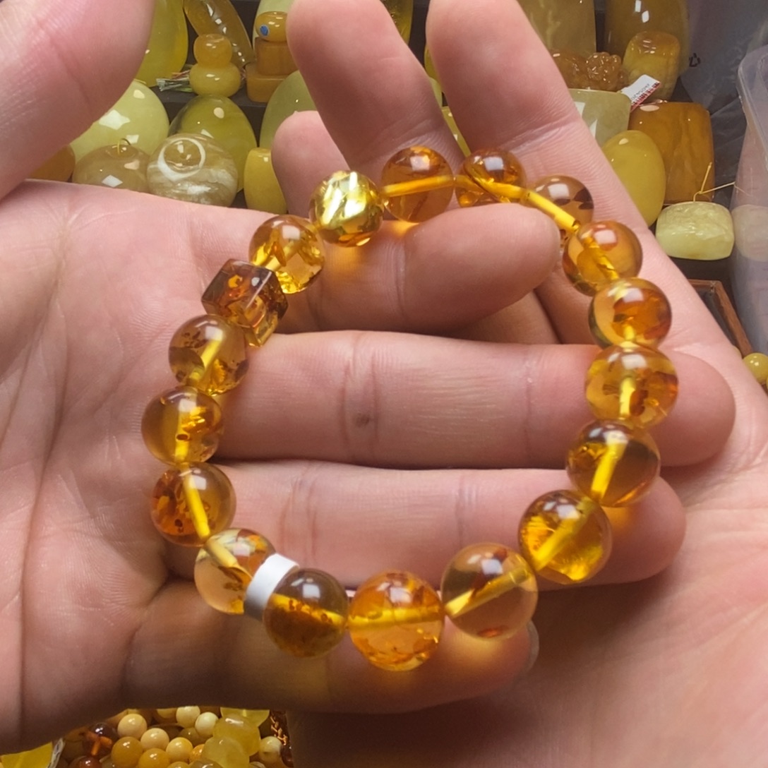 琥珀未镶嵌裸石蜜蜡