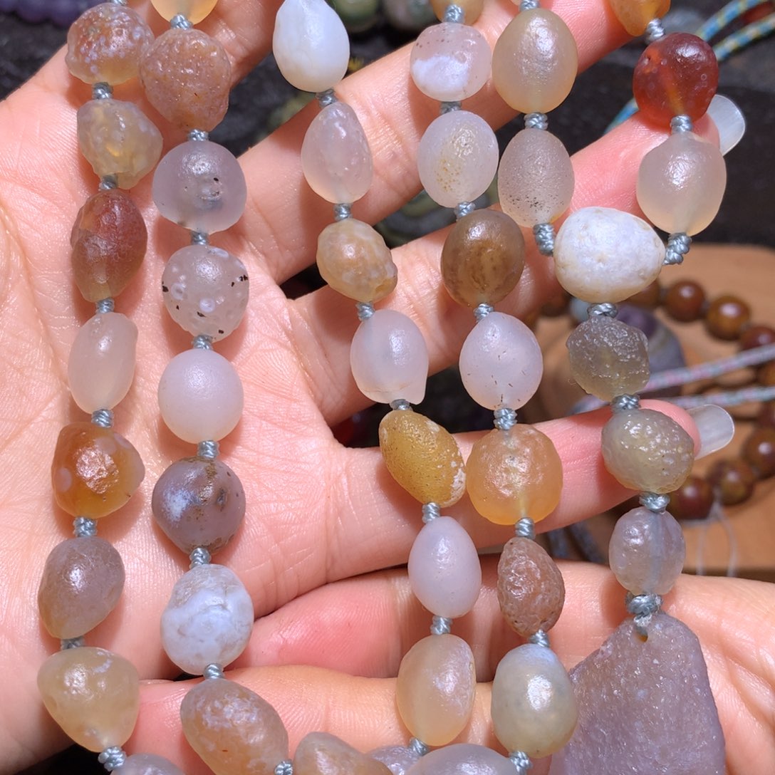 未镶嵌玛瑙/玉髓珠宝半成品