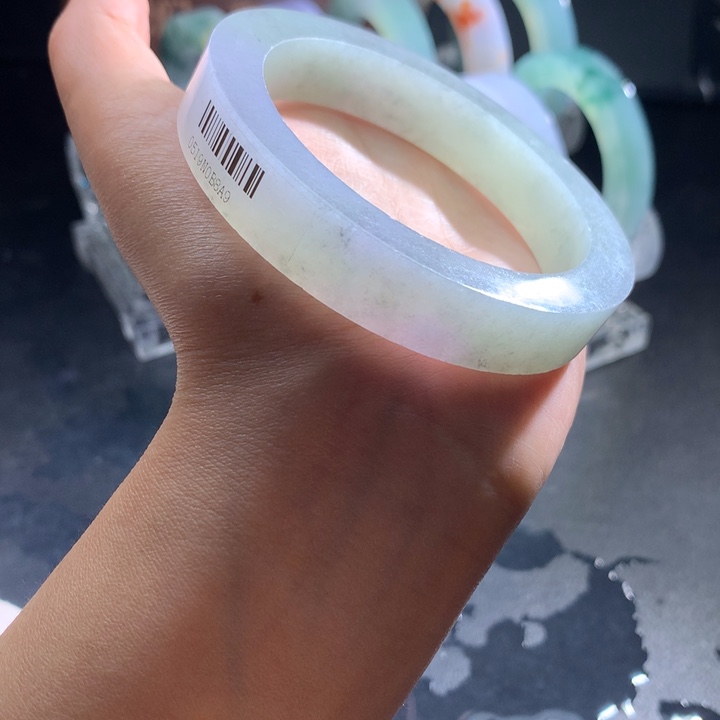 定制翡翠手镯未镶嵌