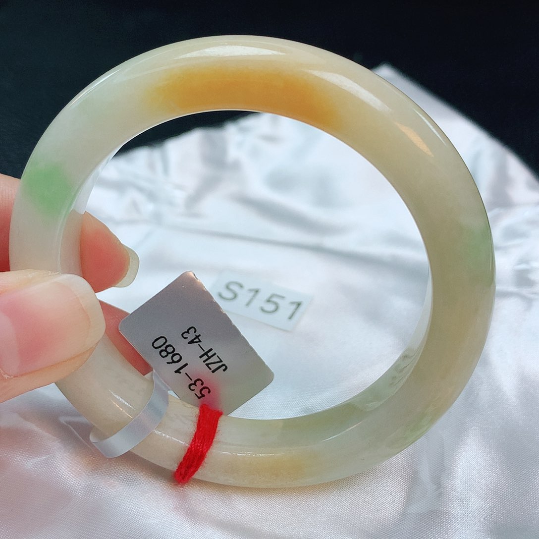 翡翠手镯未镶嵌缅甸天然A货翡翠手镯