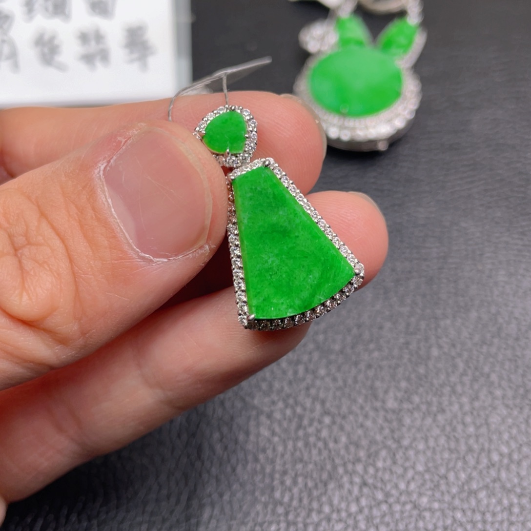 翡翠吊坠(不含链)银S925镶嵌吊坠