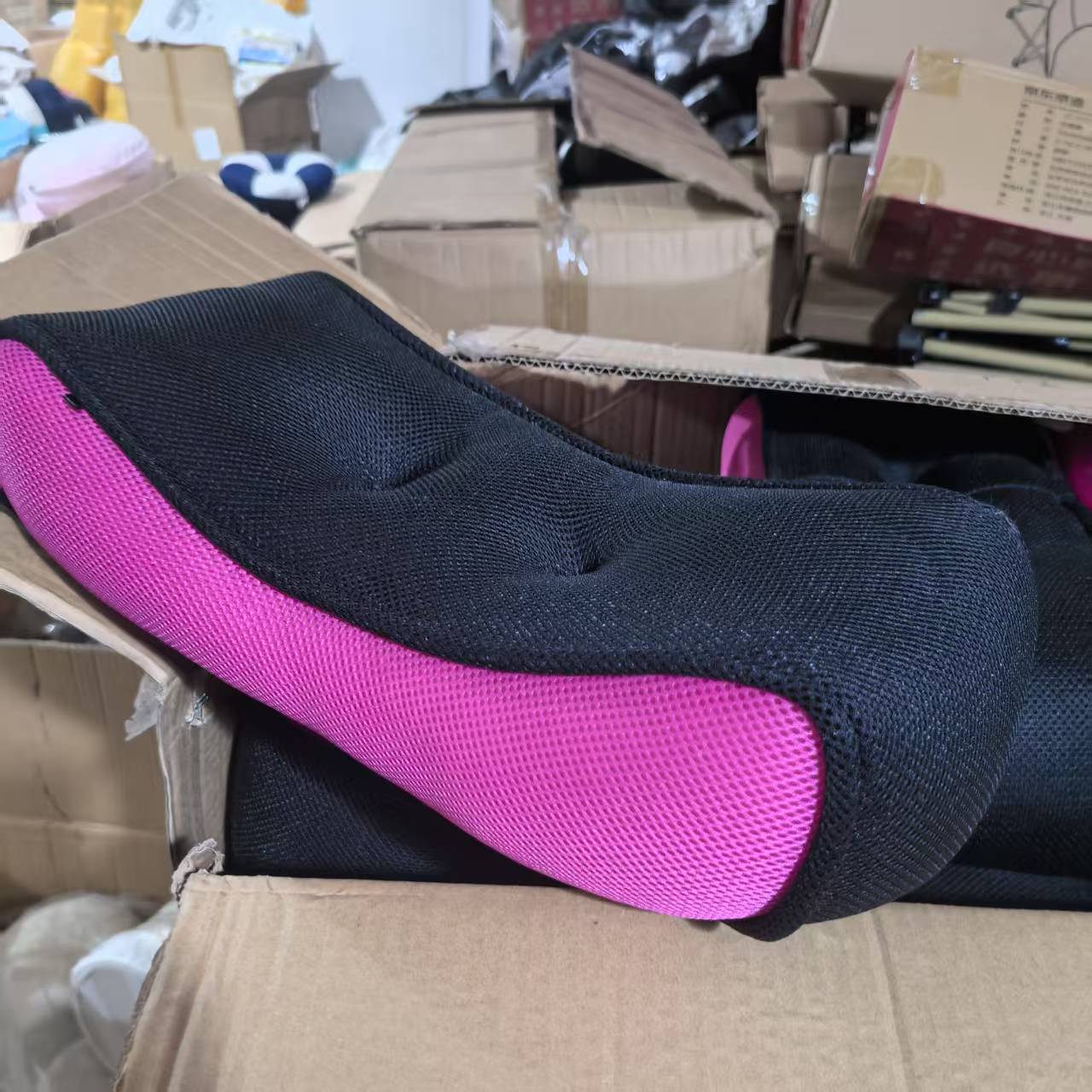 小号多款-黑色红边透气午休枕腰靠枕（成品）