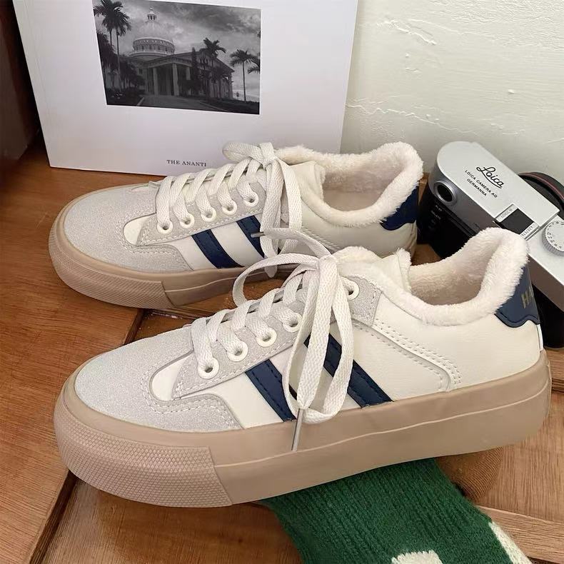 2663B加绒厚里保暖2025冬季新款复古百搭ins超火德训鞋女厚底板鞋