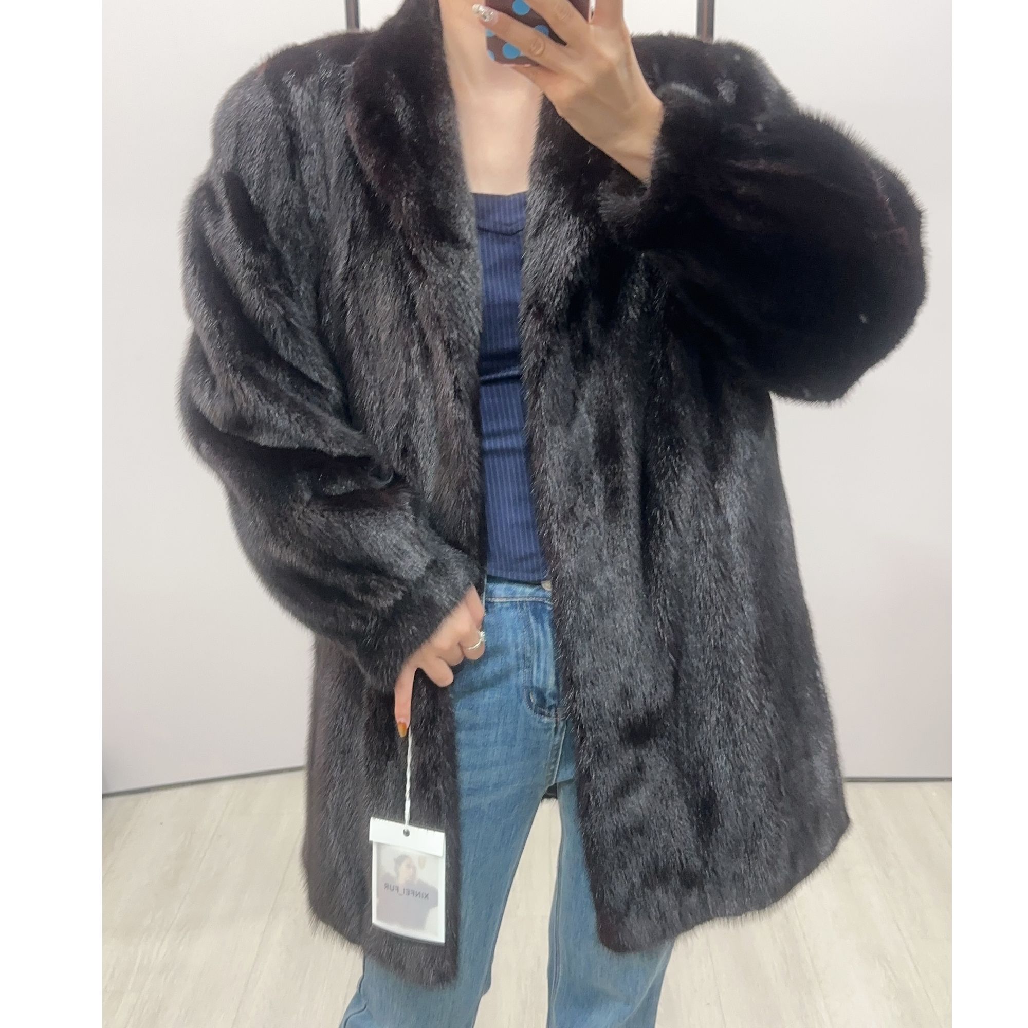 B111，2XL，黑色全抽刀立领收口袖水貂外套