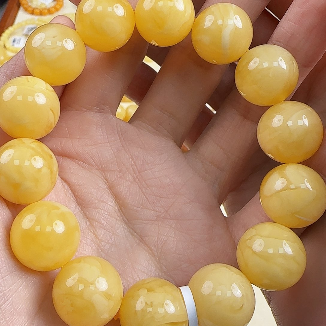 蜜蜡珠宝奇石未镶嵌