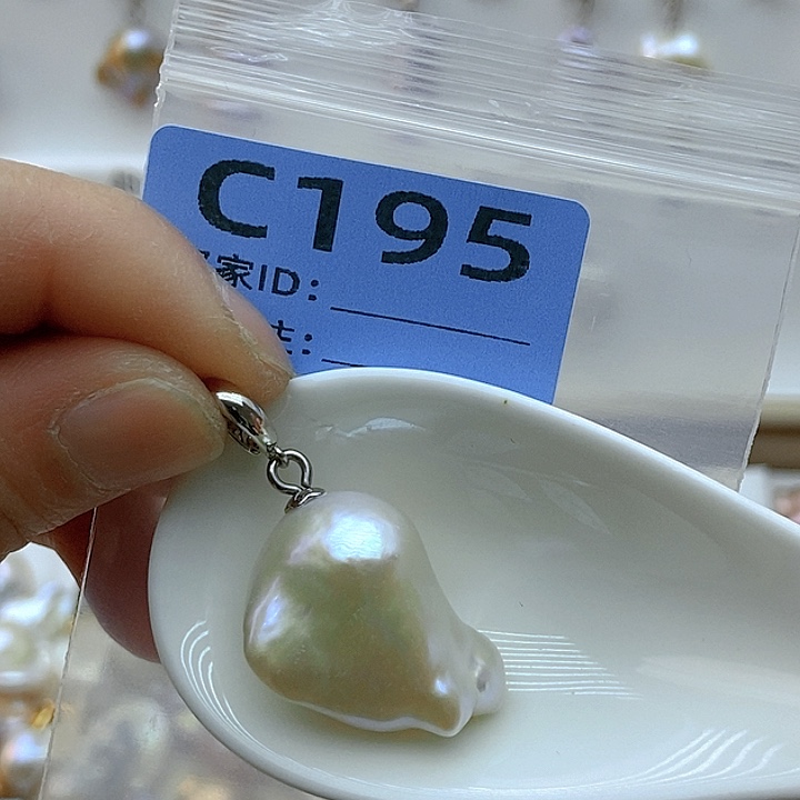 淡水珍珠颈饰未镶嵌