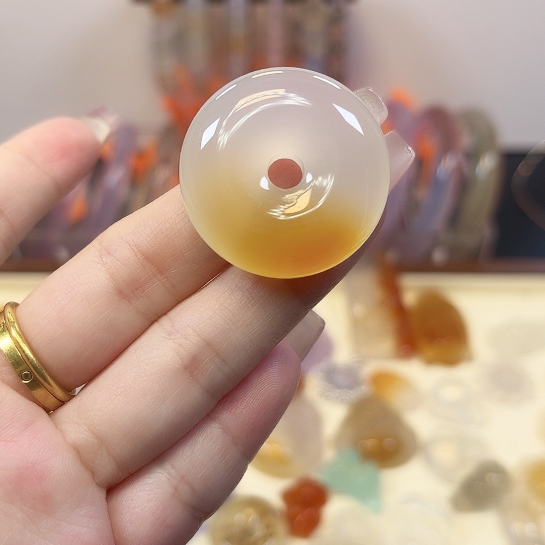 玛瑙/玉髓未镶嵌颈饰