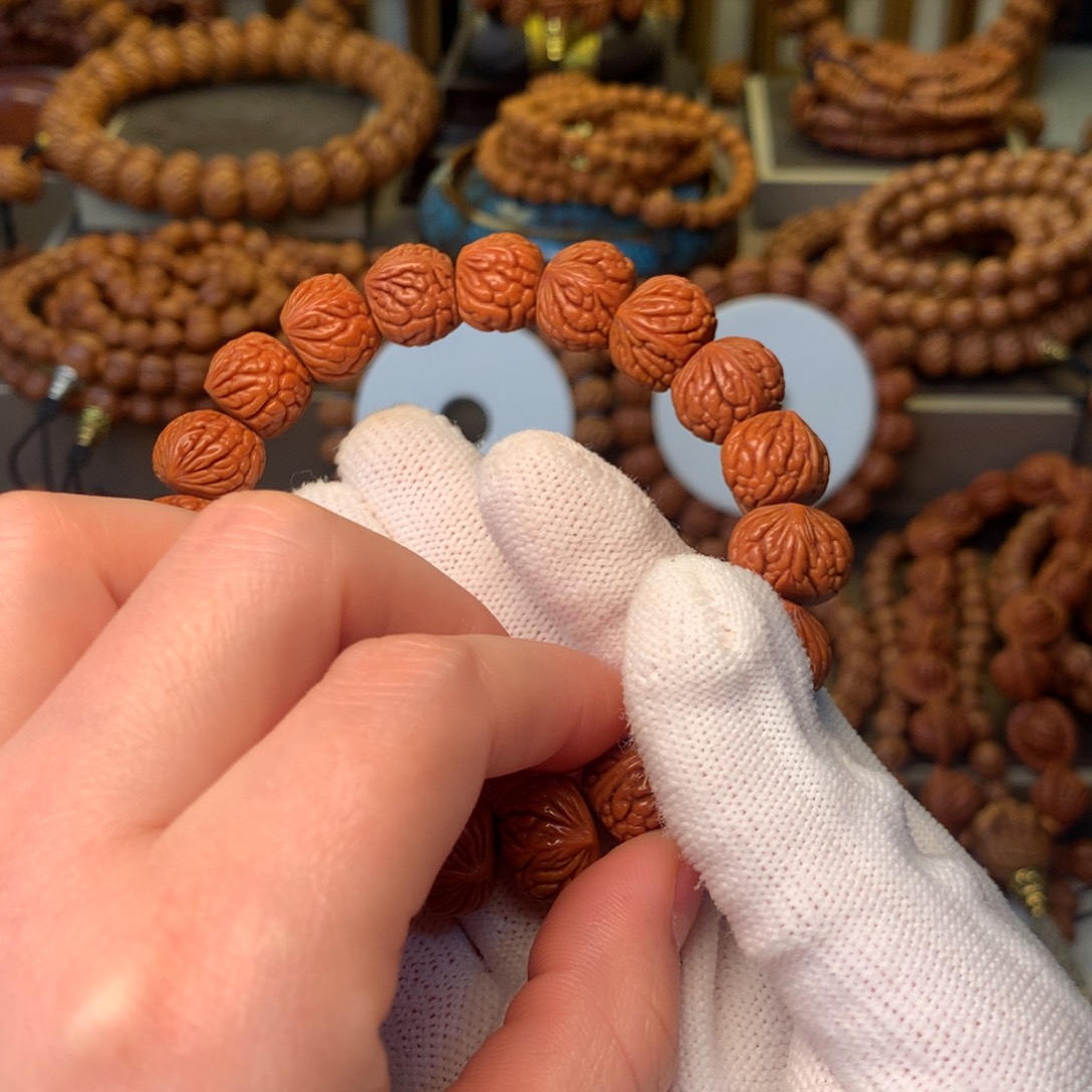 半****桃核手串秦岭龙纹