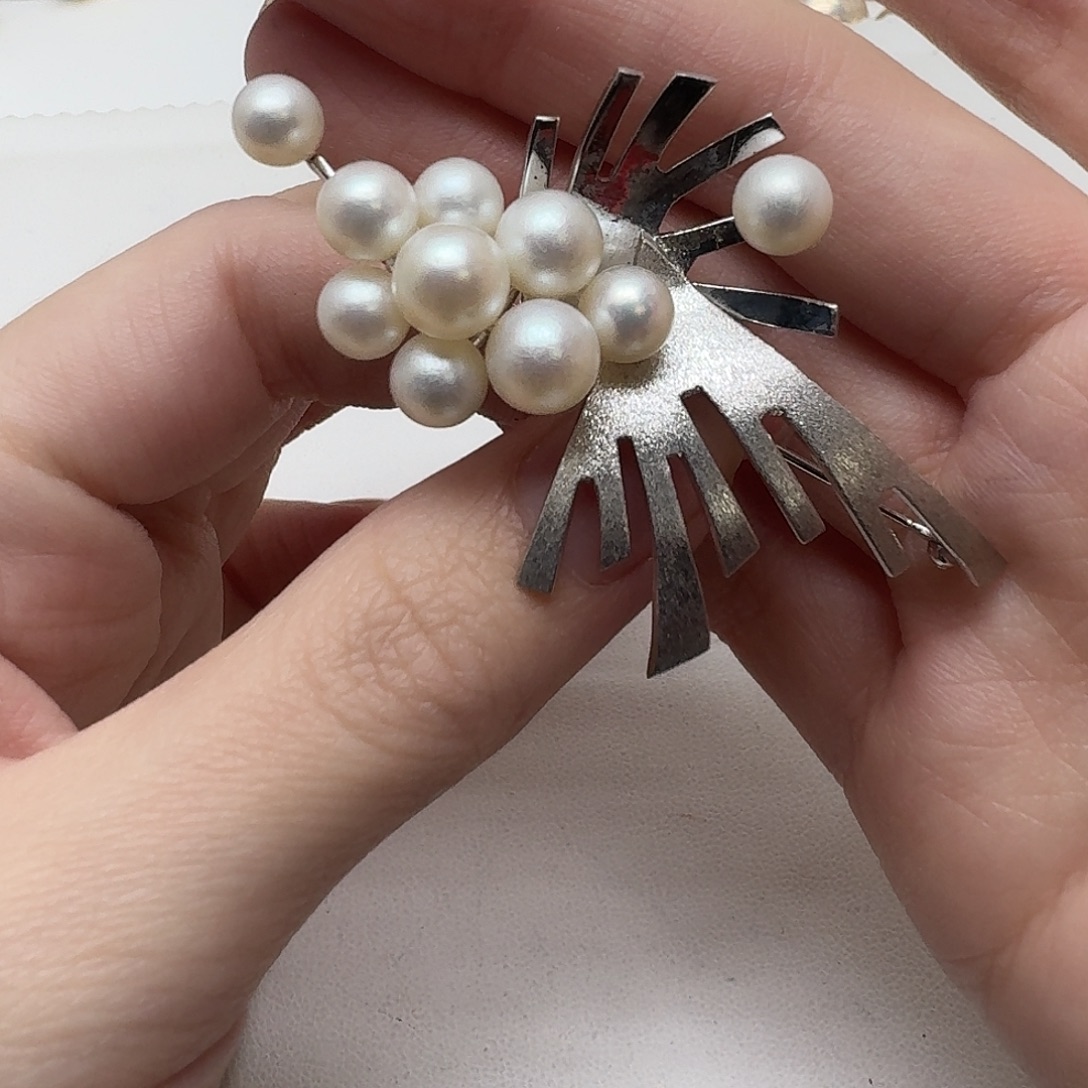 胸饰未镶嵌海水珍珠