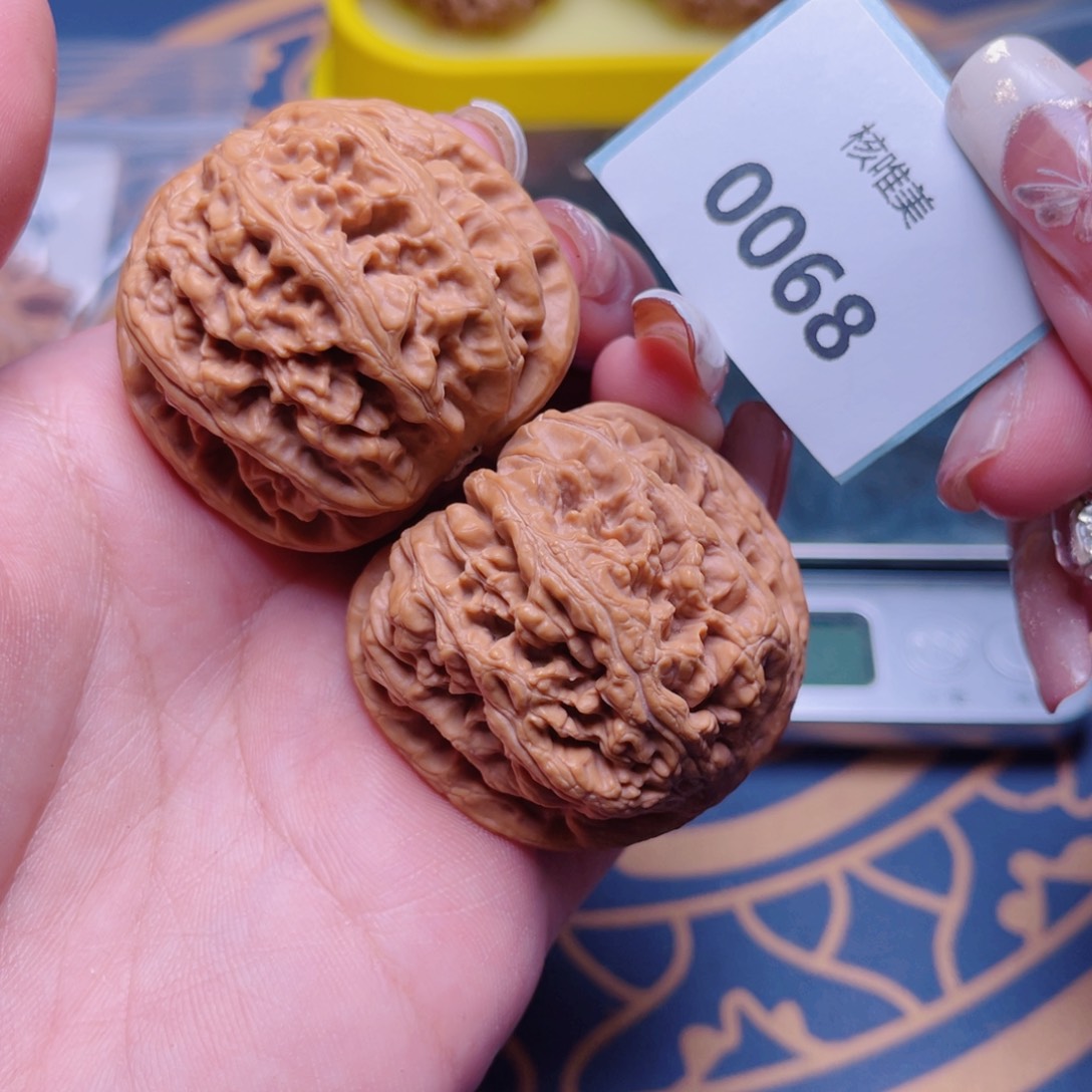 文玩核桃把件粗筋42～0068