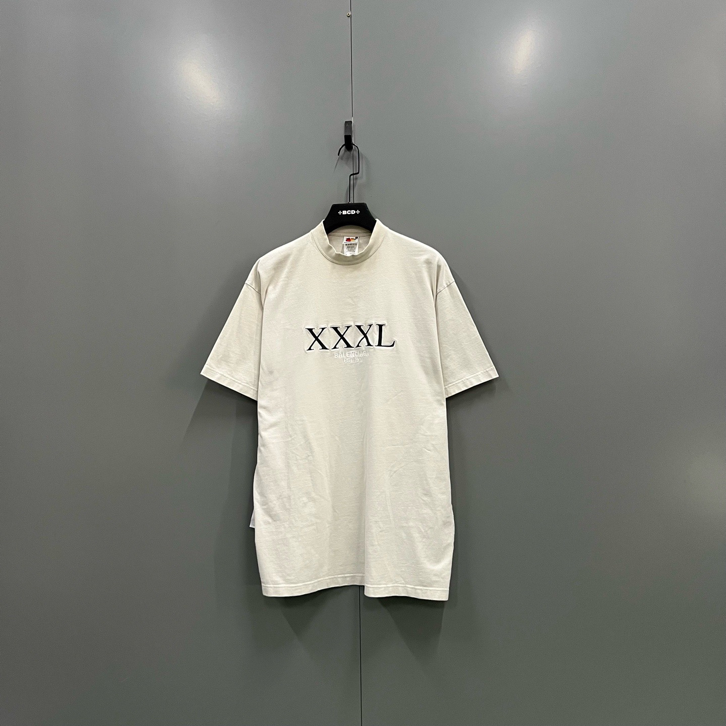 95新 Balenciaga/巴黎世家 jp905 206488  3XL刺绣短袖 1码