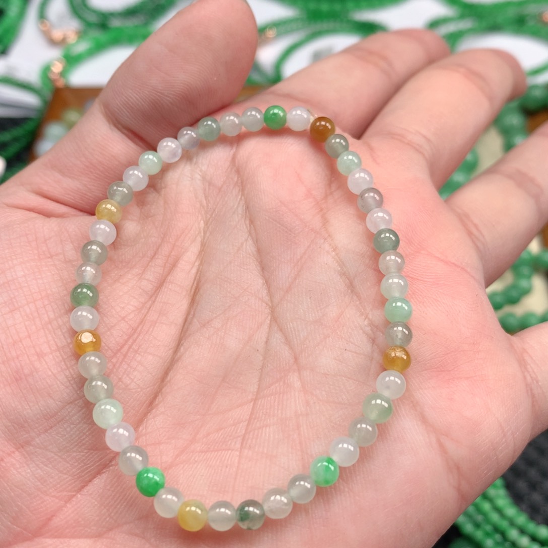 翡翠手链未镶嵌翡翠