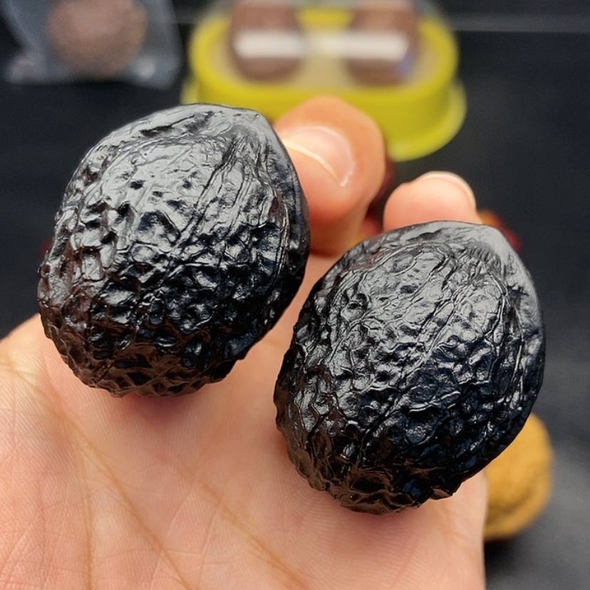 【闪购商品】把件文玩核桃36尺蟒纹龙蛋