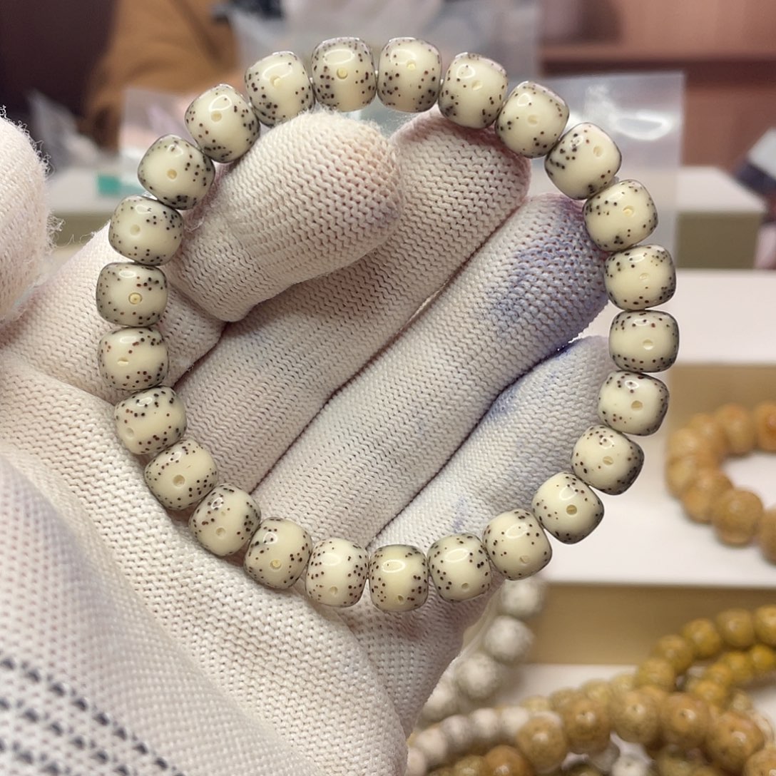 吊坠星月菩提9/8石玉同枝大眼通体糯冰单圈