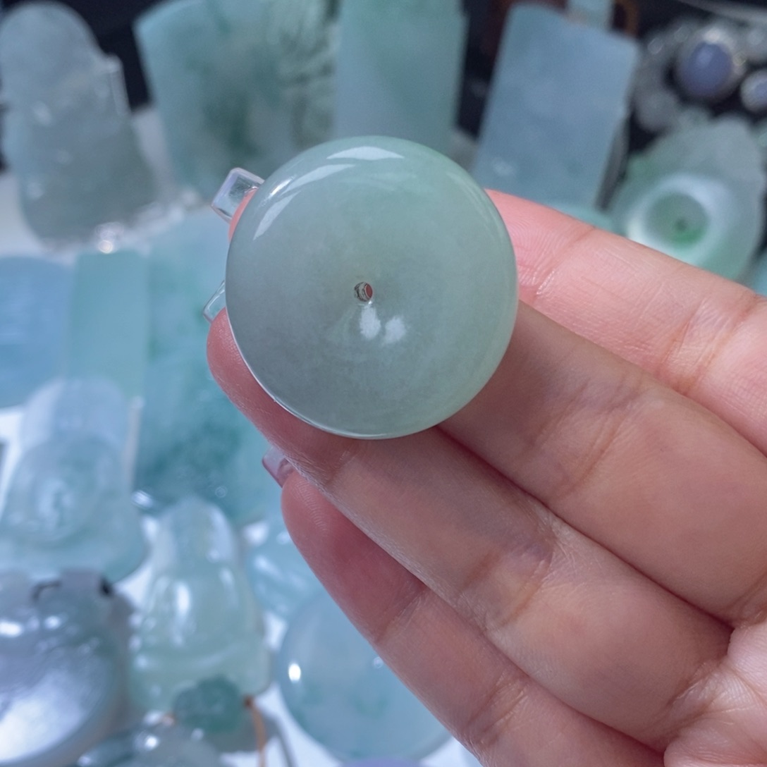 定制翡翠未镶嵌天然翡翠