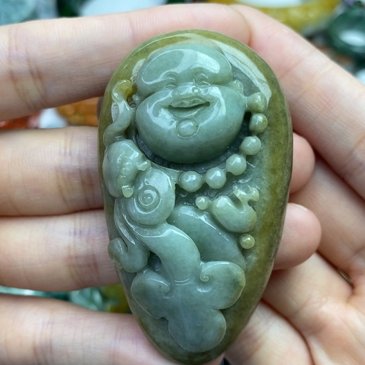 颈饰未镶嵌翡翠小*兽