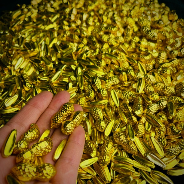 文玩铜器实心花生瓜子黄铜寓意发子发孙婚庆礼品佛堂供盘