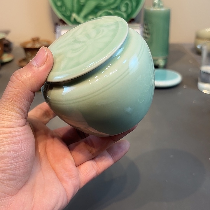 瓷片龙泉青瓷福利青瓷