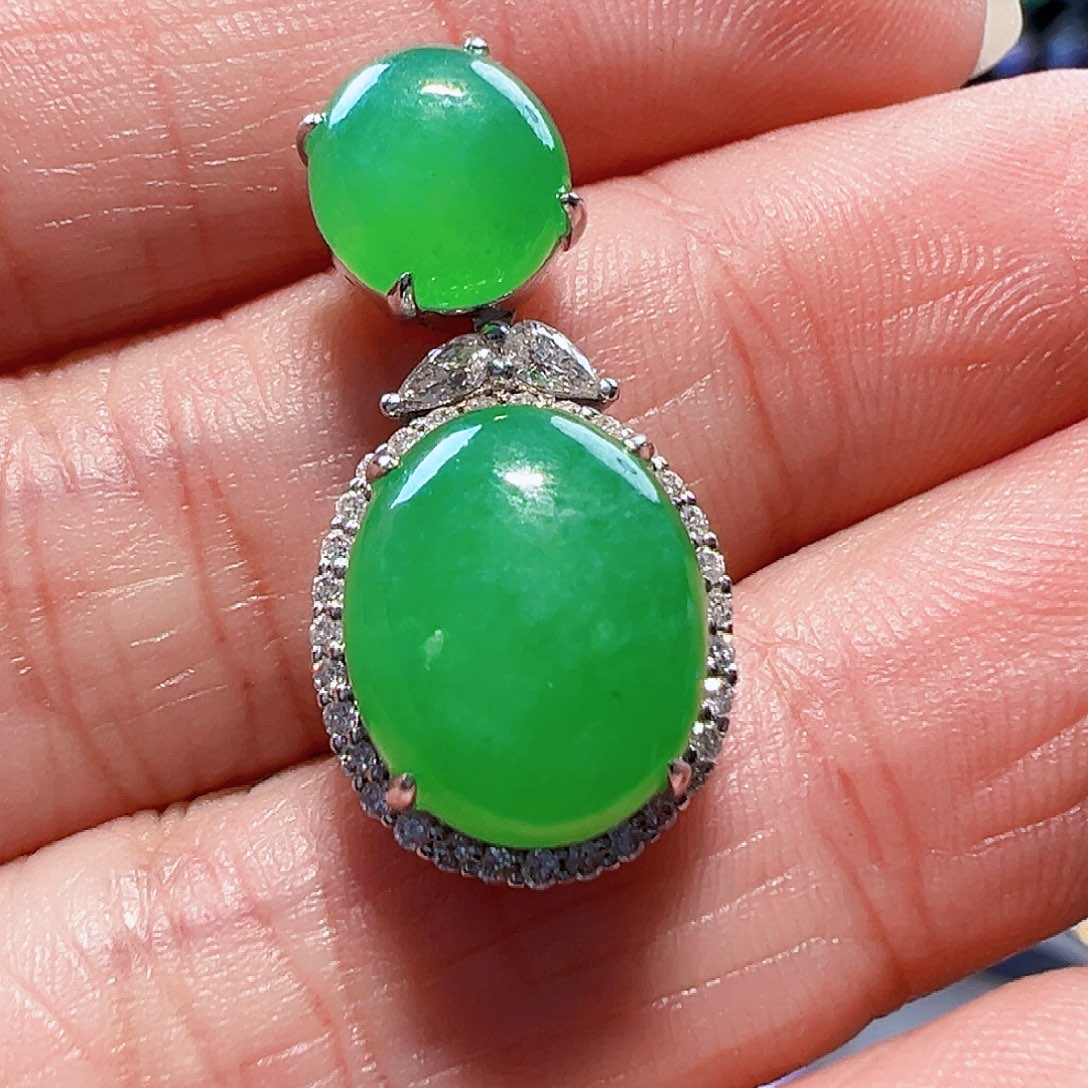 翡翠颈饰18K金镶嵌李*忆签收后24小时鉴赏期