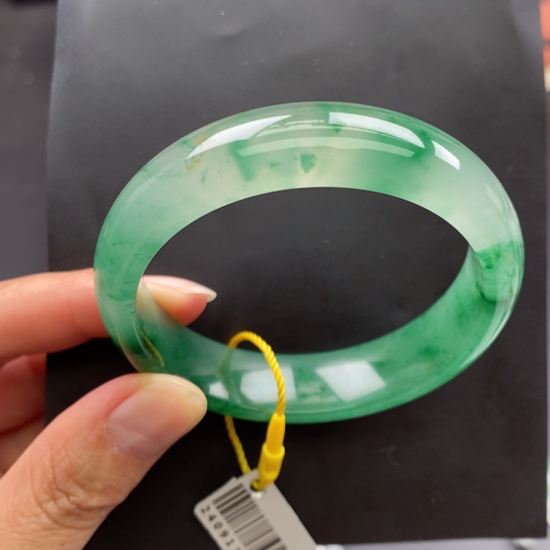 石英质玉手镯未镶嵌丽*