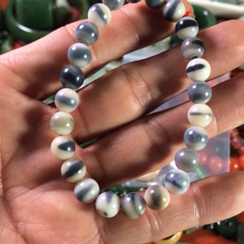 未镶嵌手链和田玉（糖玉）