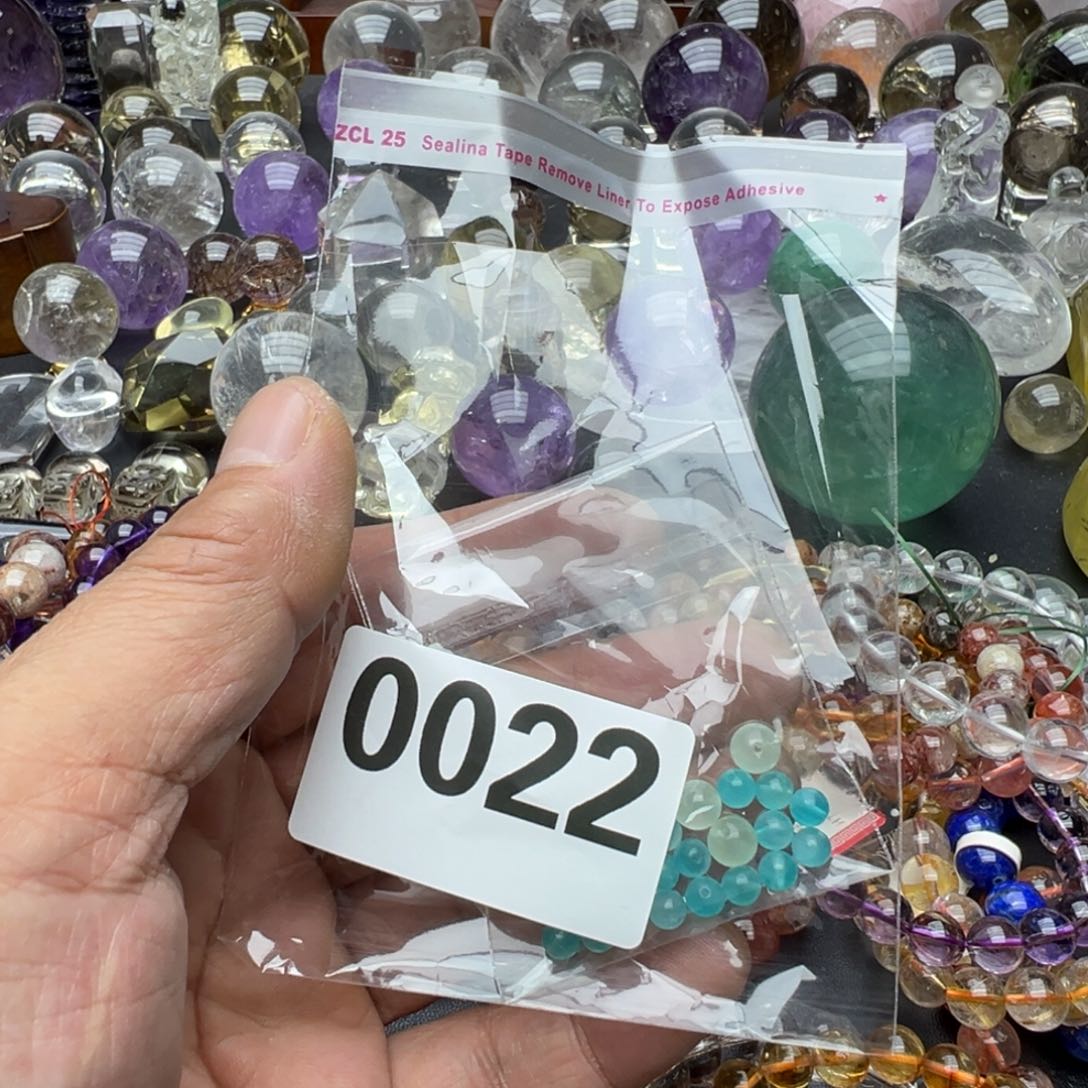 未镶嵌珠宝半成品水晶?****室水晶0022