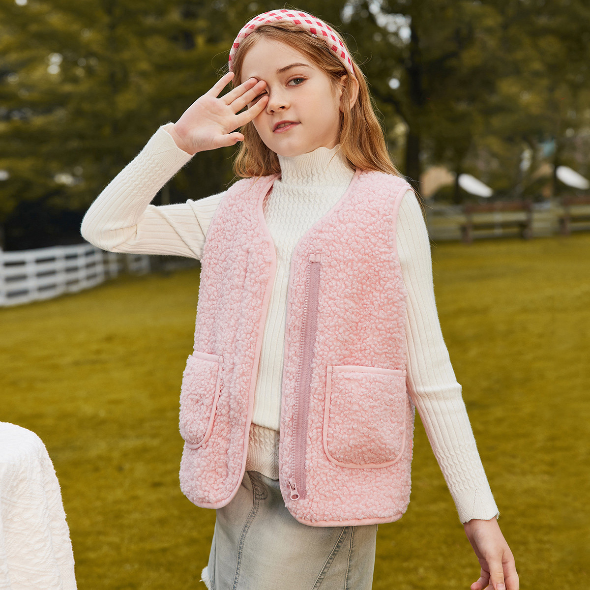 女童马甲2025秋冬摇粒绒外套休闲儿童马甲