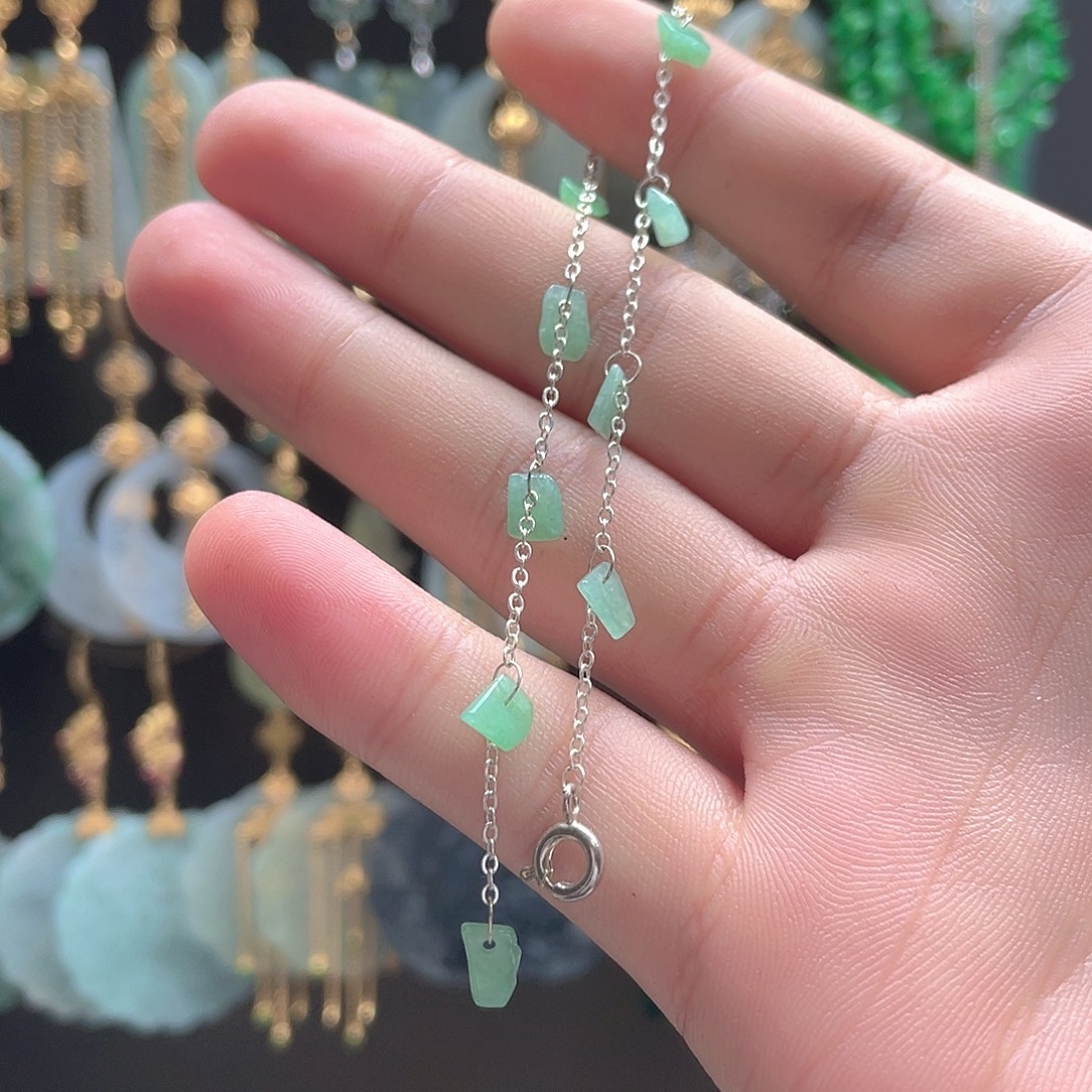 翡翠未镶嵌耳饰翡翠