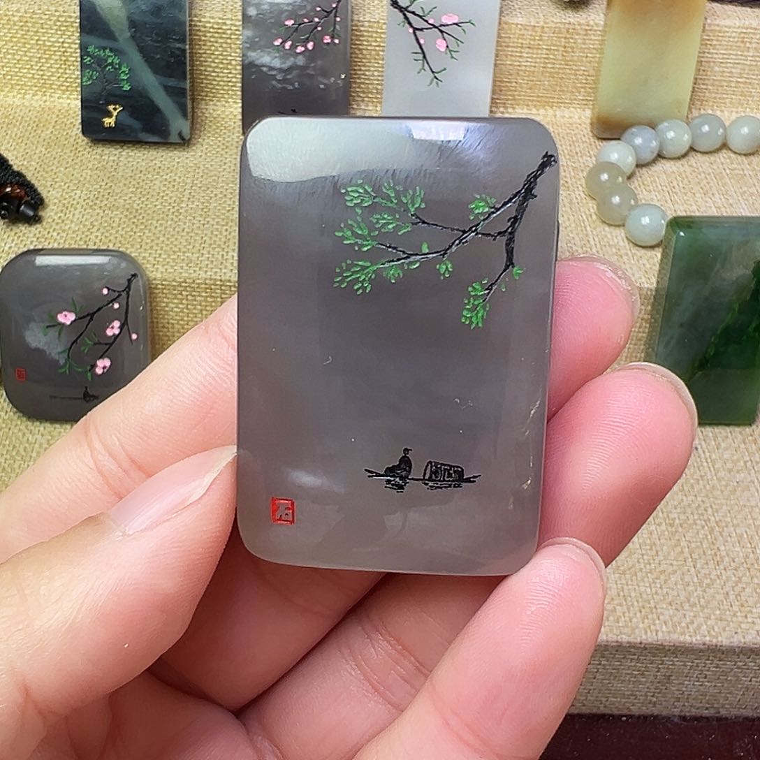 和田玉颈饰未镶嵌