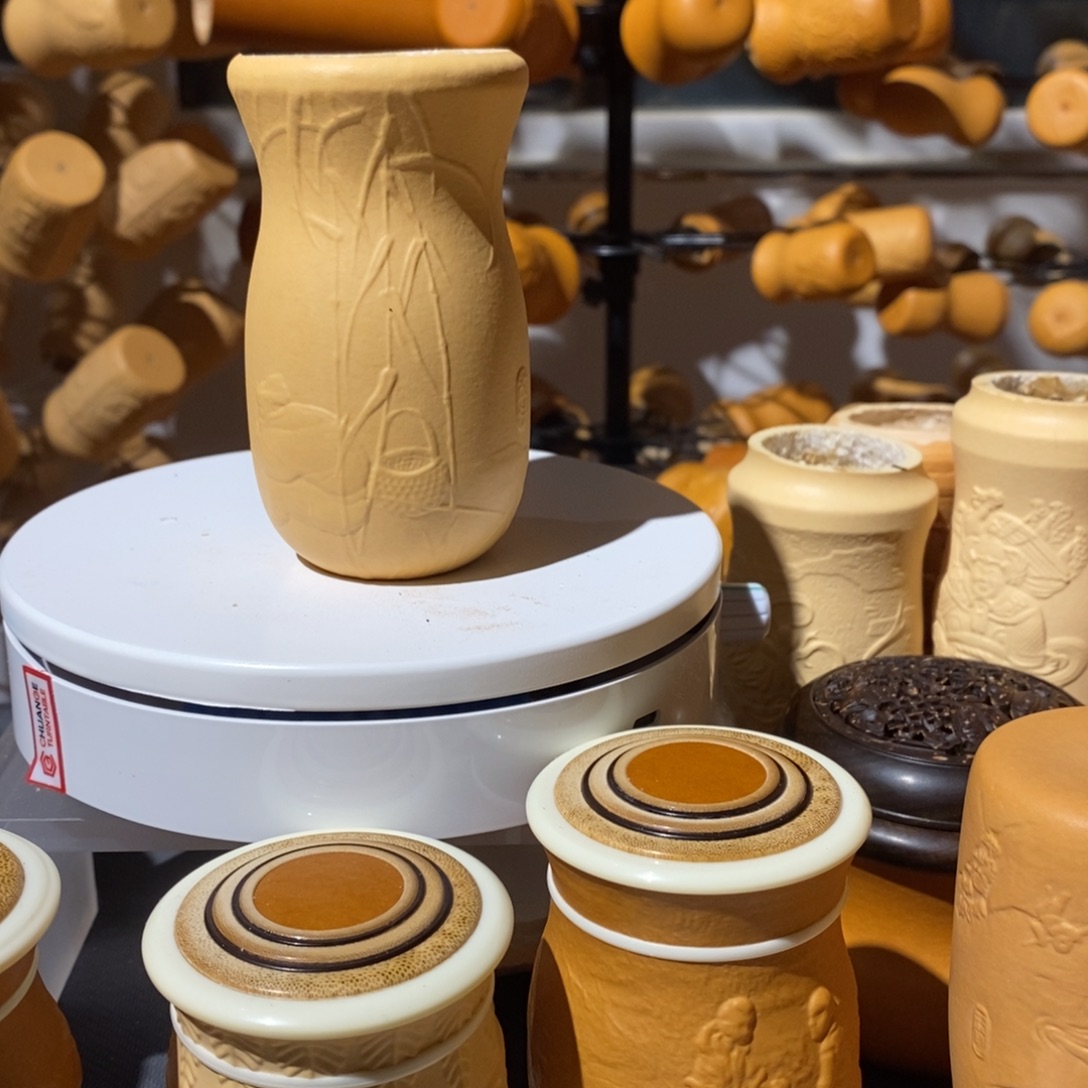 大叶紫檀（黑酸枝木类）