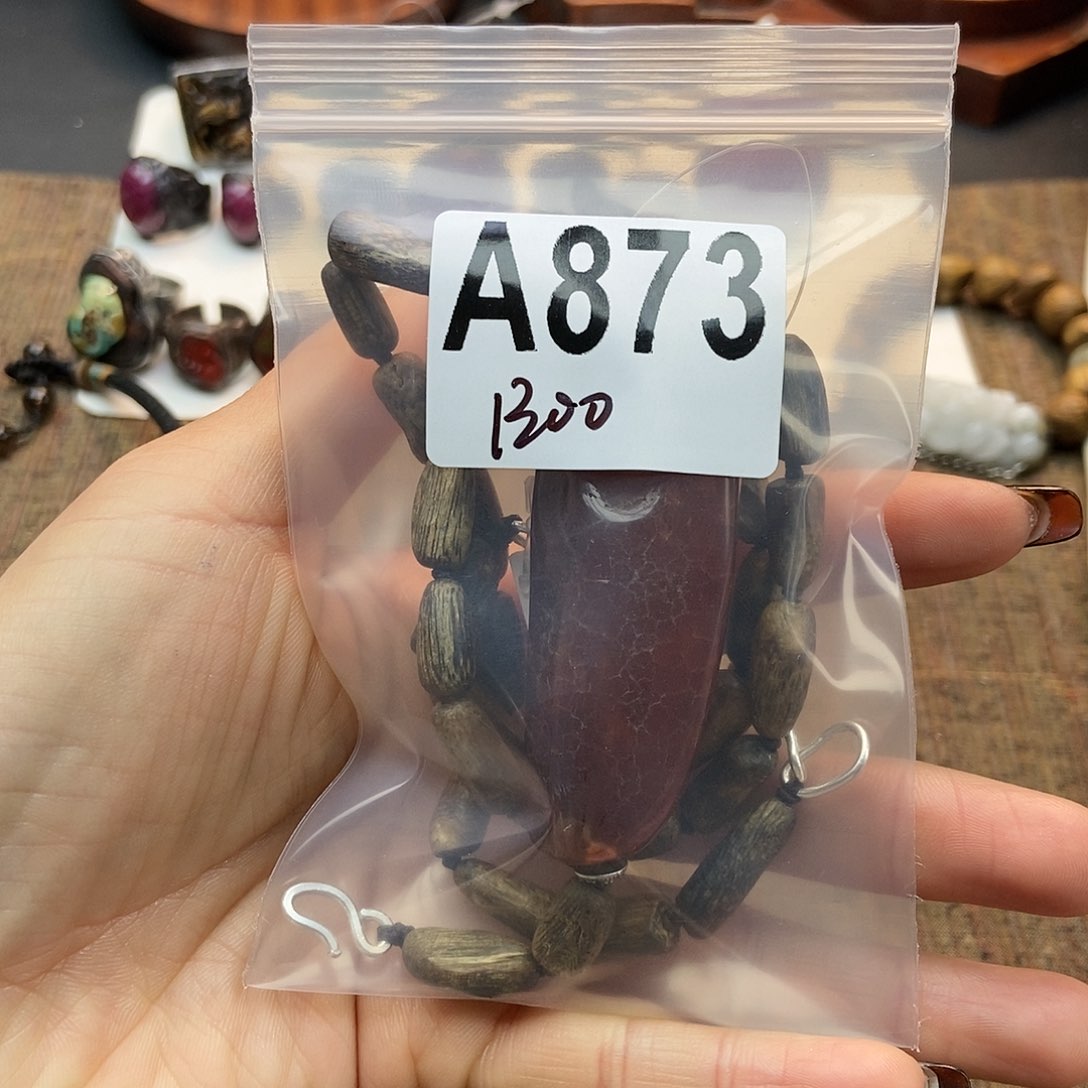 【闪购商品】南红玛瑙手镯足银镶嵌唧**歪配件