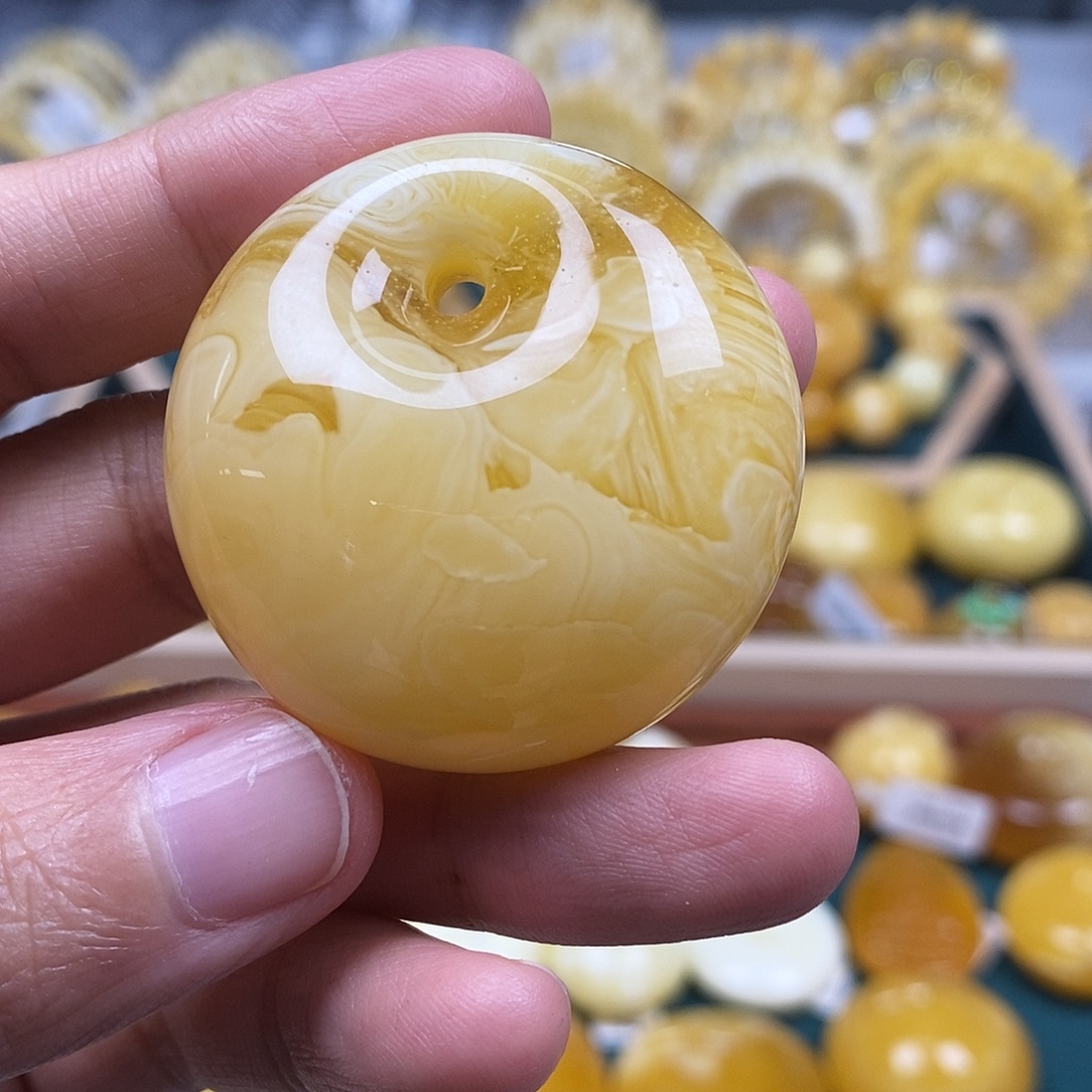 未镶嵌琥珀珠宝奇石19.69白花拉丝纹公主扣