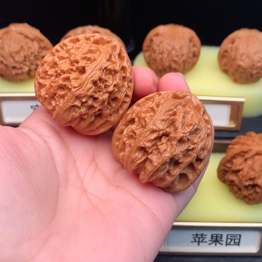 吊坠文玩核桃709号白狮子38+