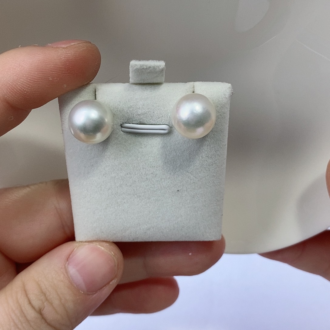 海水珍珠耳饰18K金镶嵌