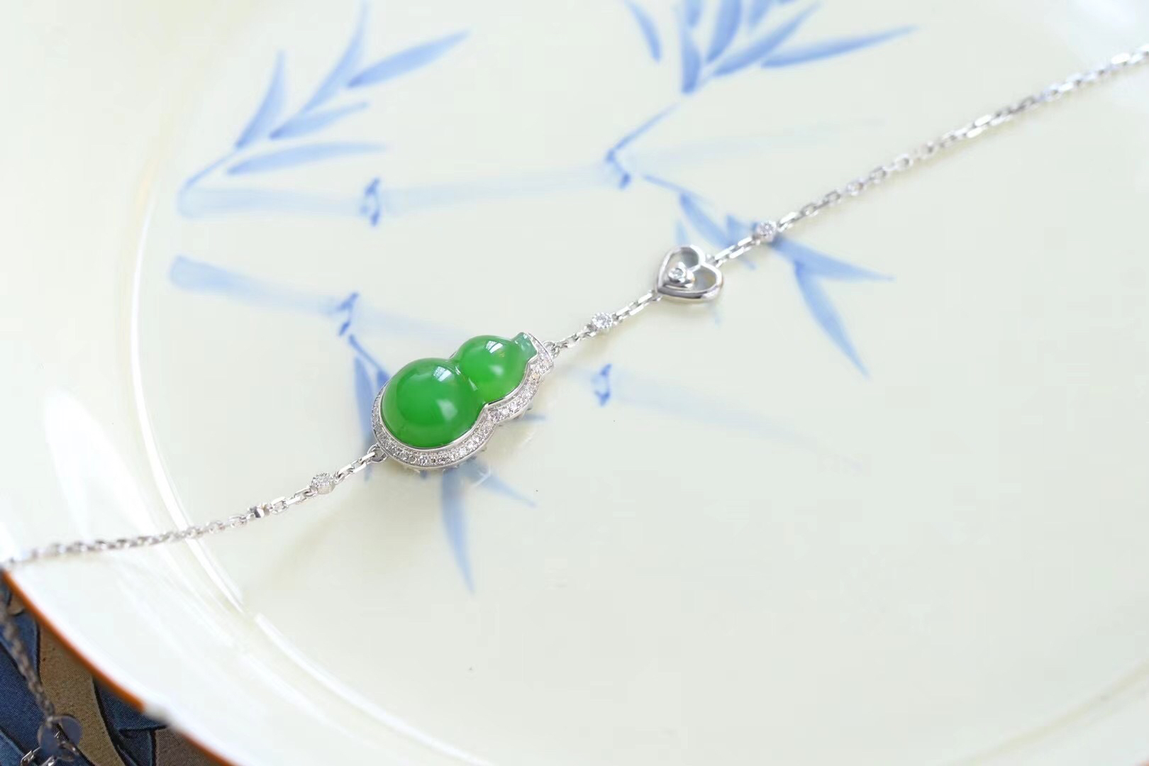 碧玉苹果绿18K葫芦手链