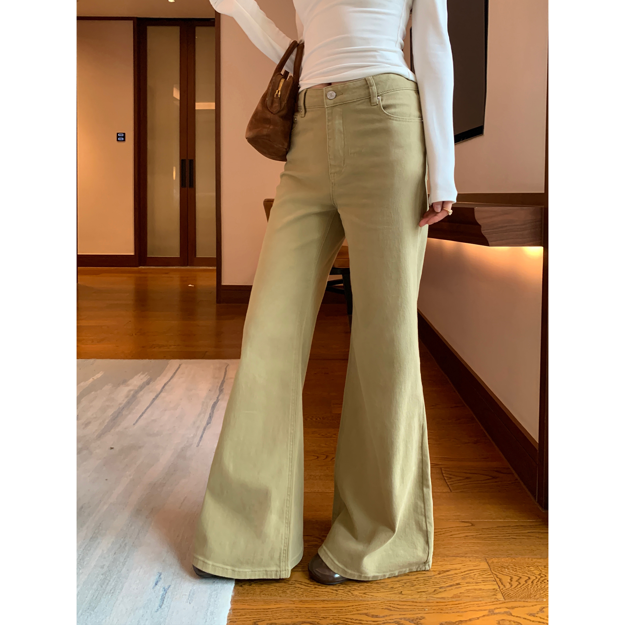 pusumede 松弛漫调|微喇牛仔裤女显瘦拖地直筒长裤PSNK28047