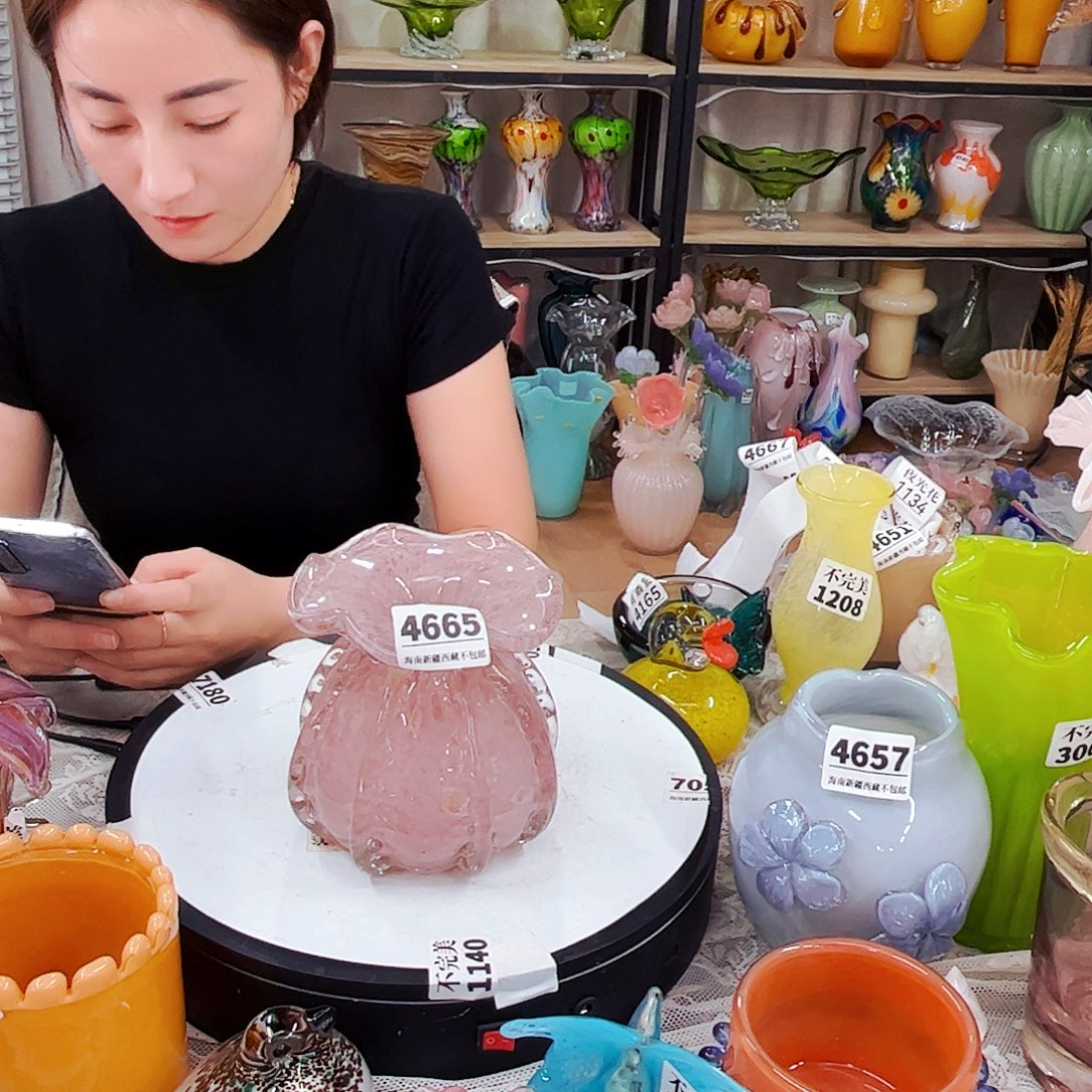 4665 家悦琉璃工艺品