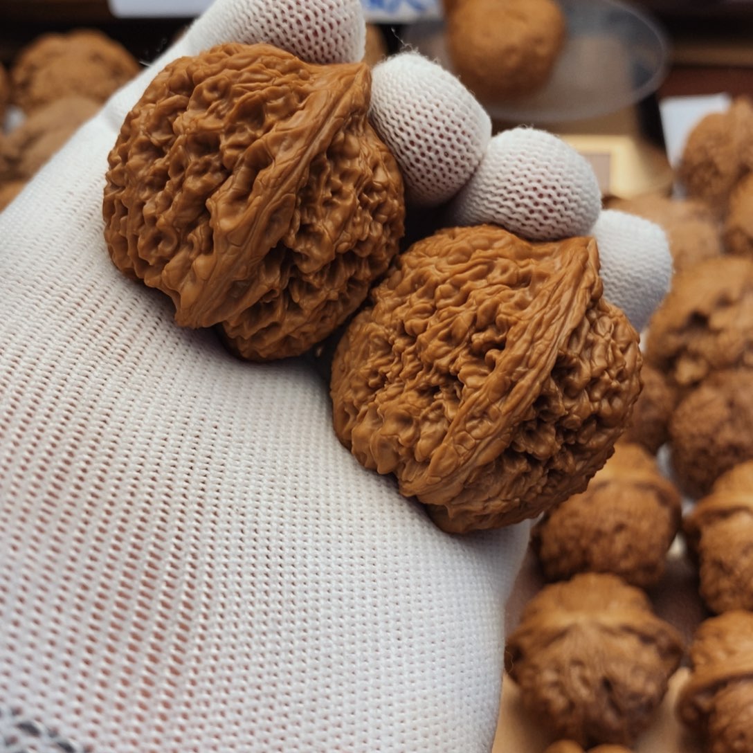 文玩核桃吊坠蒜头