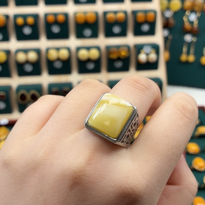 琥珀银S925镶嵌戒指