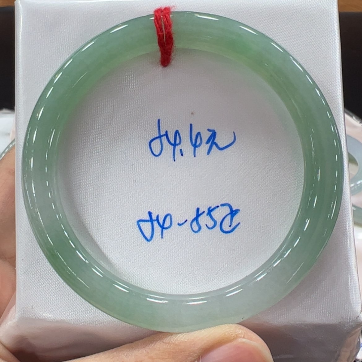 【闪购商品】翡翠手镯未镶嵌翡翠