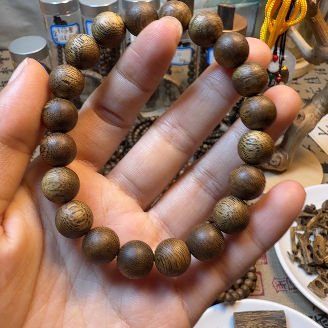 沉香沉香碎屑卡1.0单圈