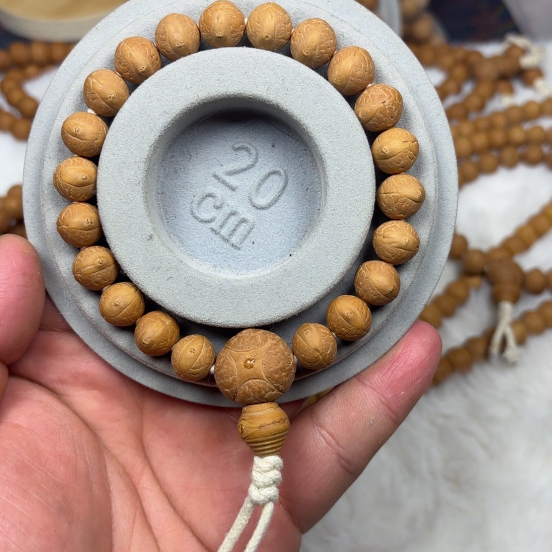 凤眼菩提吊坠11进10尺寸头货