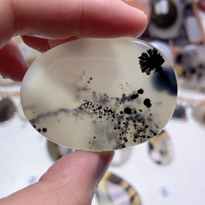 【闪购商品】玛瑙/玉髓颈饰未镶嵌