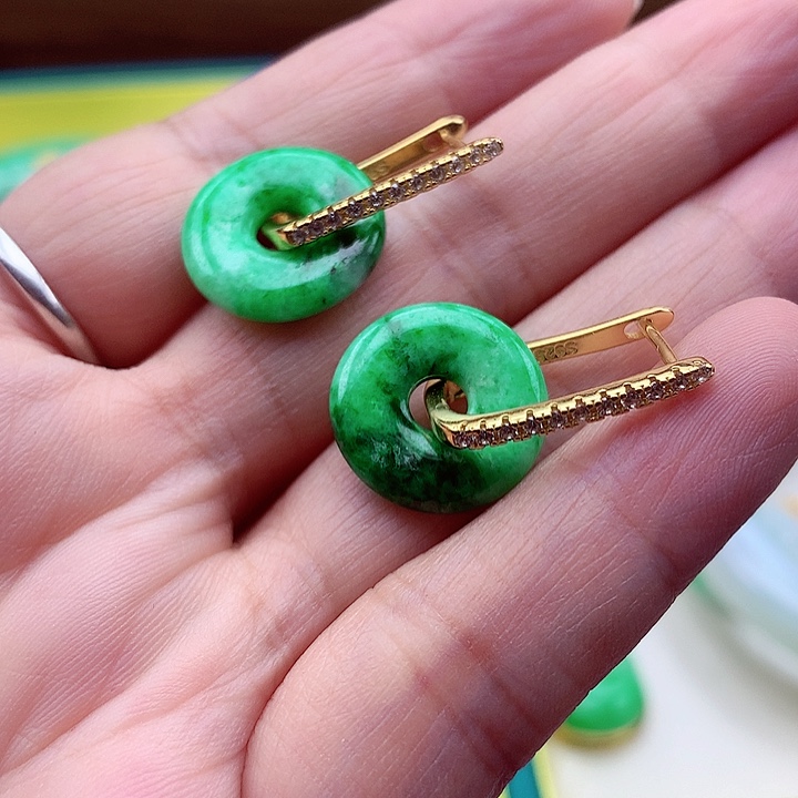 翡翠颈饰银S925镶嵌翡翠