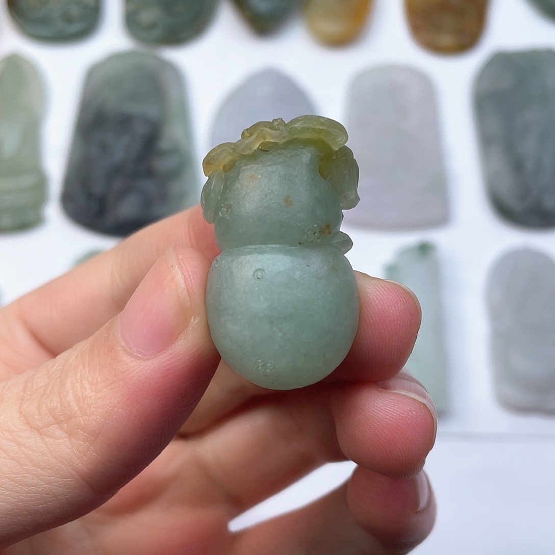 定制翡翠未镶嵌葫芦