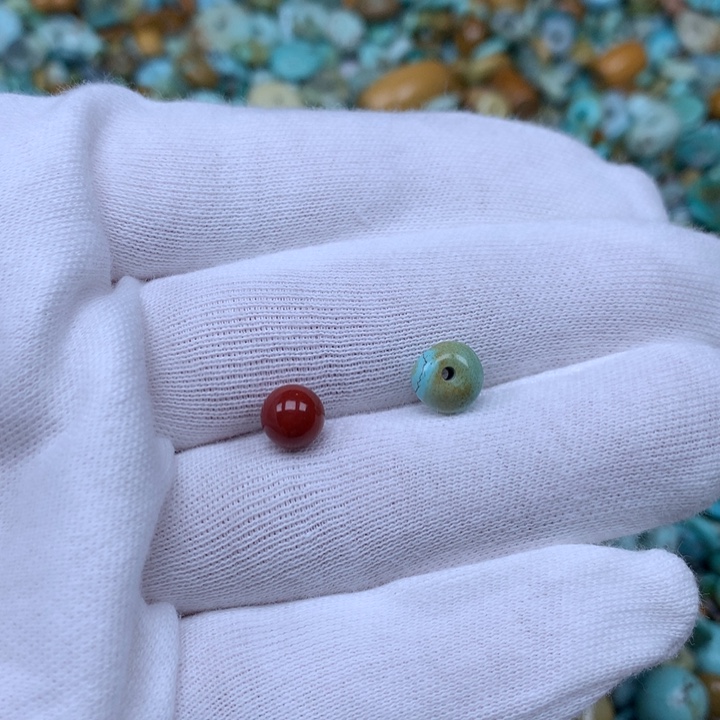 南红玛瑙未镶嵌珠宝奇石